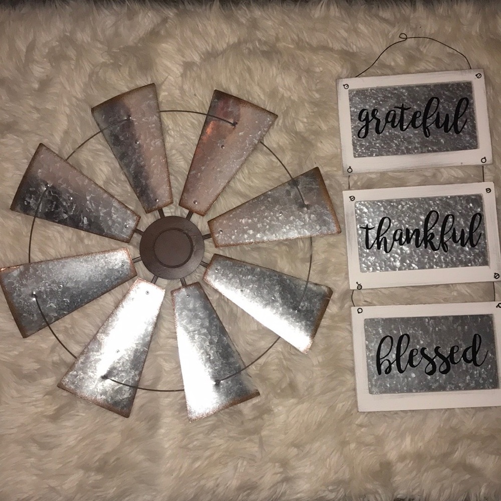Farmhouse rustic decor
